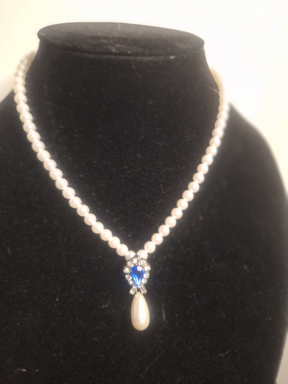Classic Pearl Necklace with Blue Crystal Pendant -